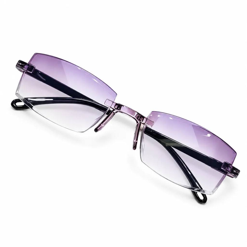 The PrismZoom Pro - Auto-Focus Reading Glasses